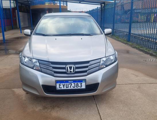 HONDA CITY 1.5 LX 16V FLEX 4P AUTOMÁTICO HONDA CITY 1.5 LX 16V FLEX 4P AUTOMÁTICO